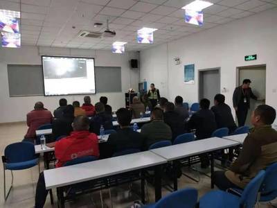 筑牢企業(yè)防線 長沙縣警方禁毒培訓(xùn)在行動